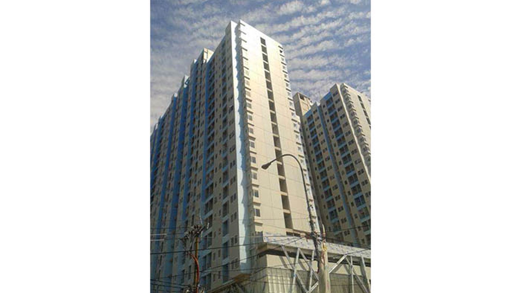 Apartemen The Nest, Karang Tengah, Tangerang.