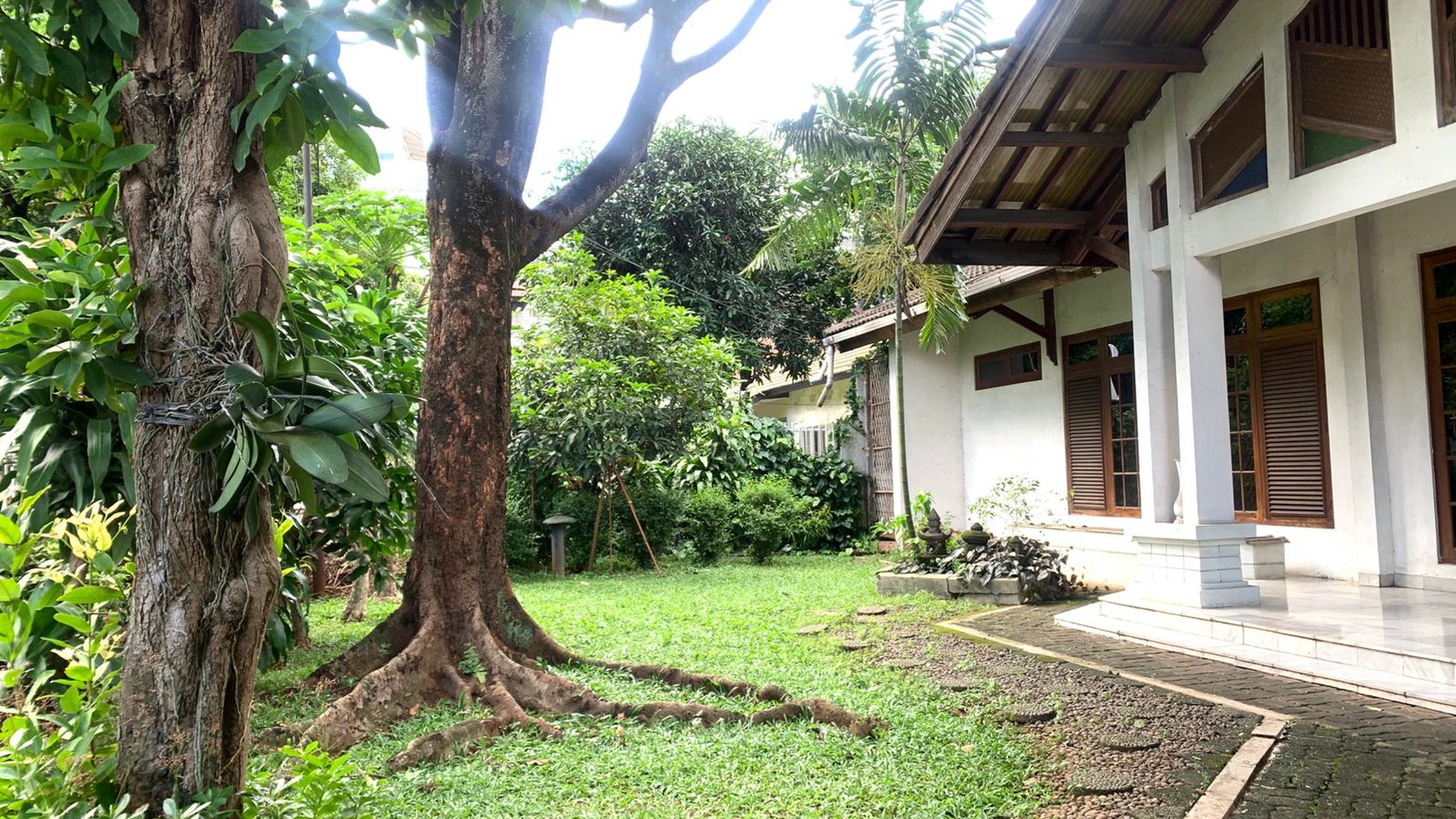 Rumah Bagus Di Jl Bunyu Cilandak Barat Jakarta Selatan