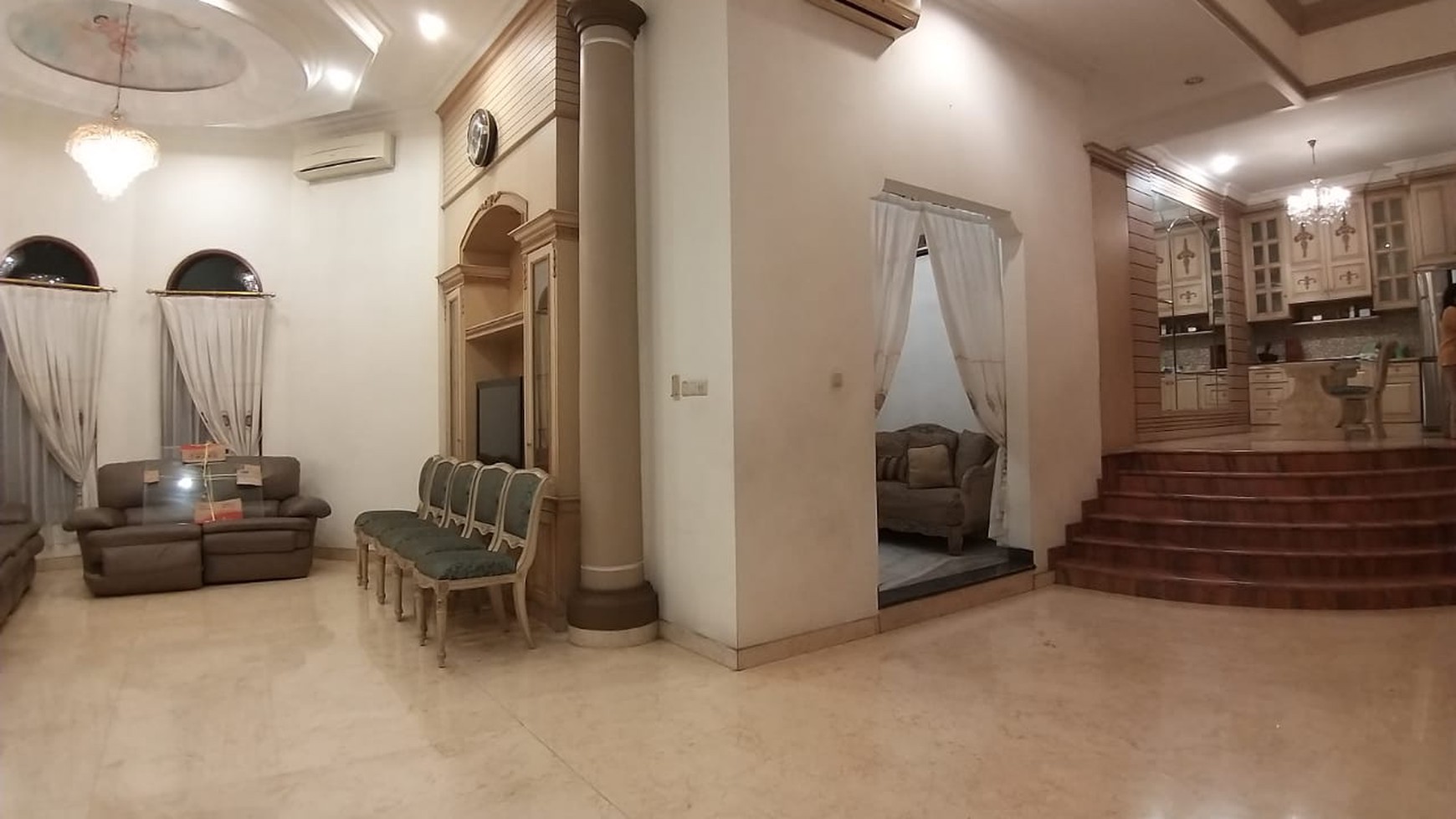 Rumah Hitung Tanah Area Cipete