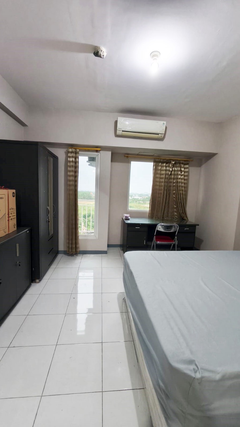 Apartemen Ciputra Tower Berkeley Type Studio Full Furnished Siap Huni, bisa disewa 1 tahun Loh !!! - CT -