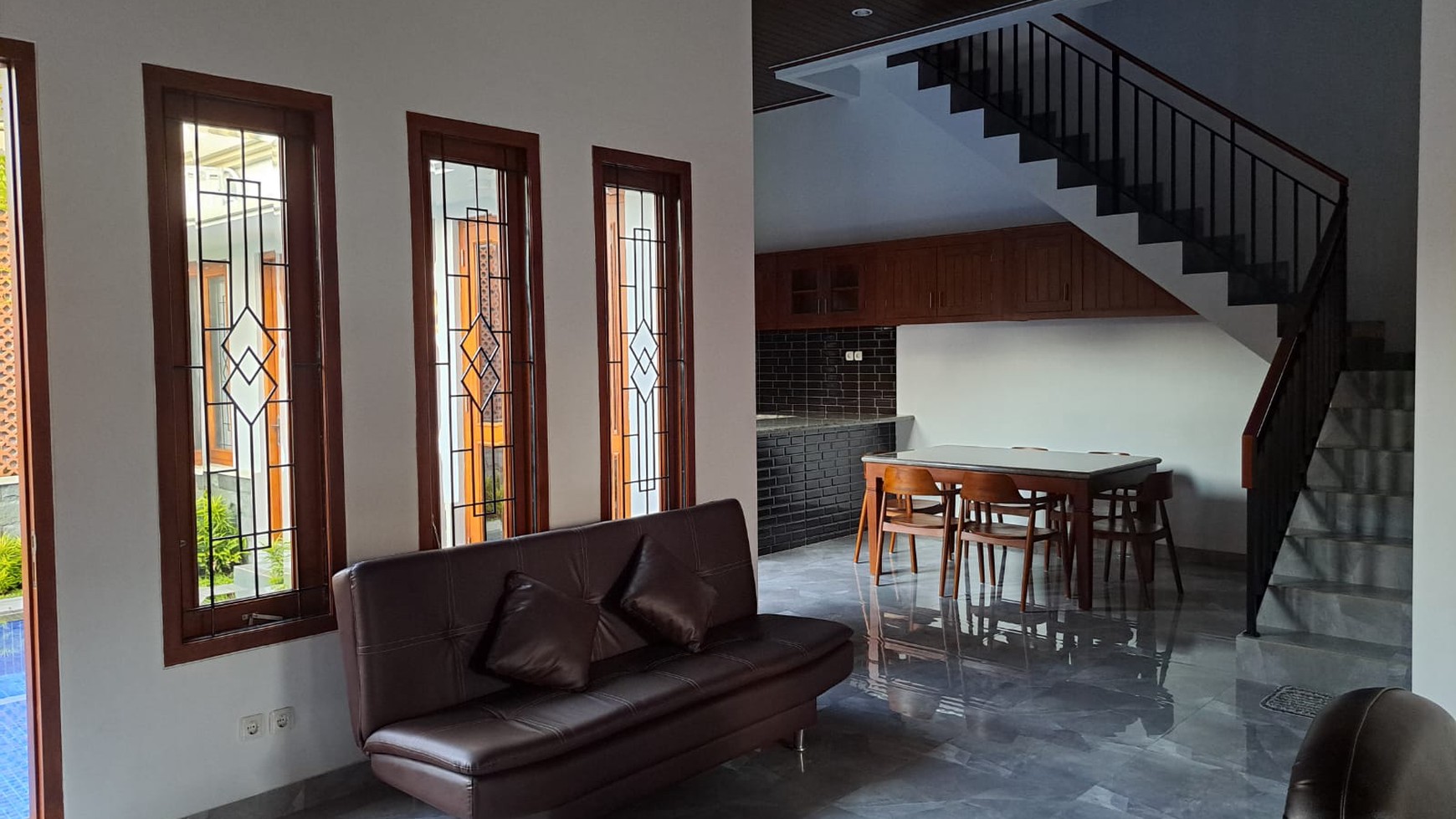 Rumah Mewah + Furnish Di Baciro Gondokusuman Yogyakarta