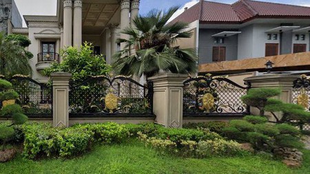 Dijual Rumah Elit Pakuwon Indah & Darmo Hill