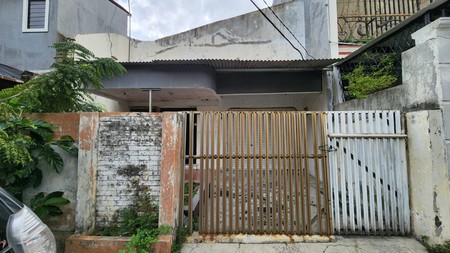 Dijual Rumah Lama Hitung Tanah di jl. Tanjung Duren, Grogol, Jakarta Barat