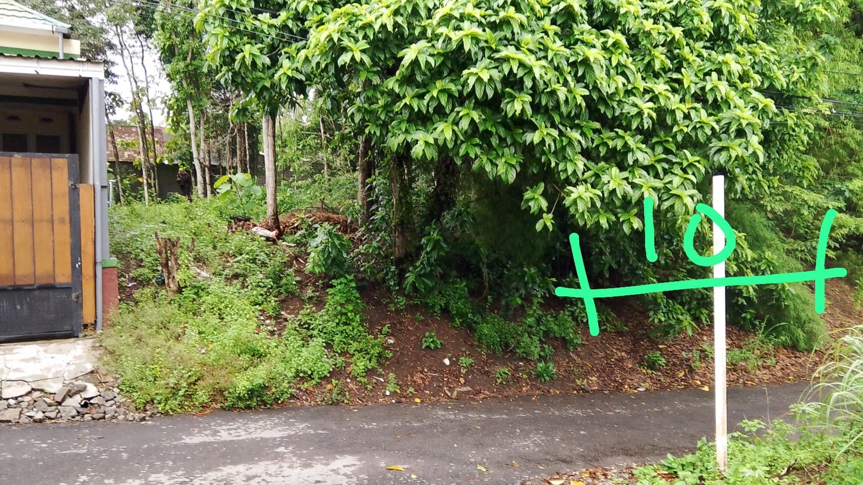 Tanah Pekarangan Luas 181 Meter Persegi Lokasi Karangmojo Purwomartani Kalasan Sleman