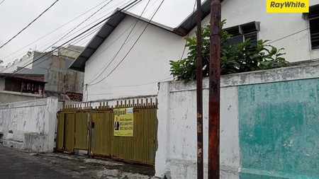 Dijual Gudang SHM di Jalan Rangkah Surabaya Timur