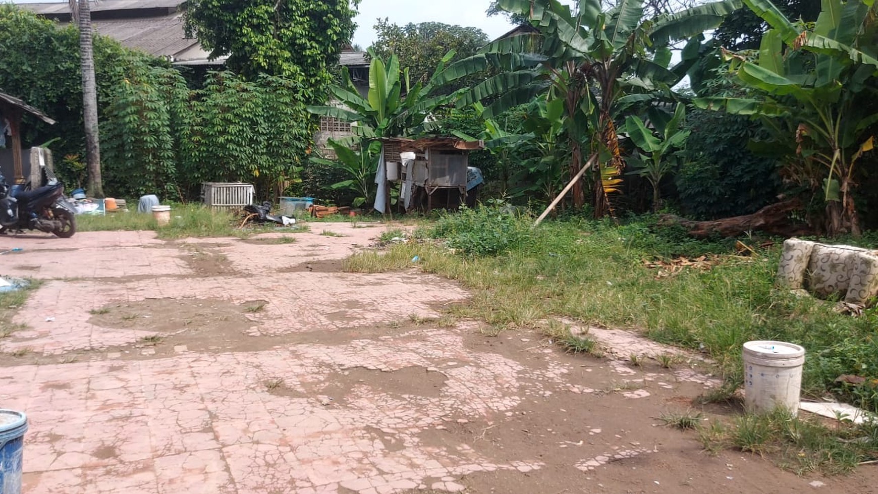 Tanah Dijual di Bojongsari, Depok - Lokasi Strategis dan Nyaman Cocok untuk pembangunan rumah tinggal yang nyaman