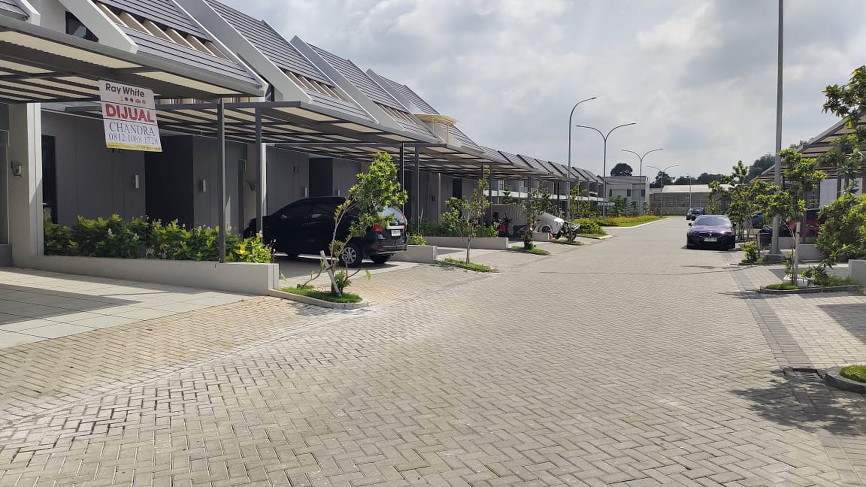 Rumah Baru Brand New Cluster Zliving Lake Garden Grand Wisata Bekasi