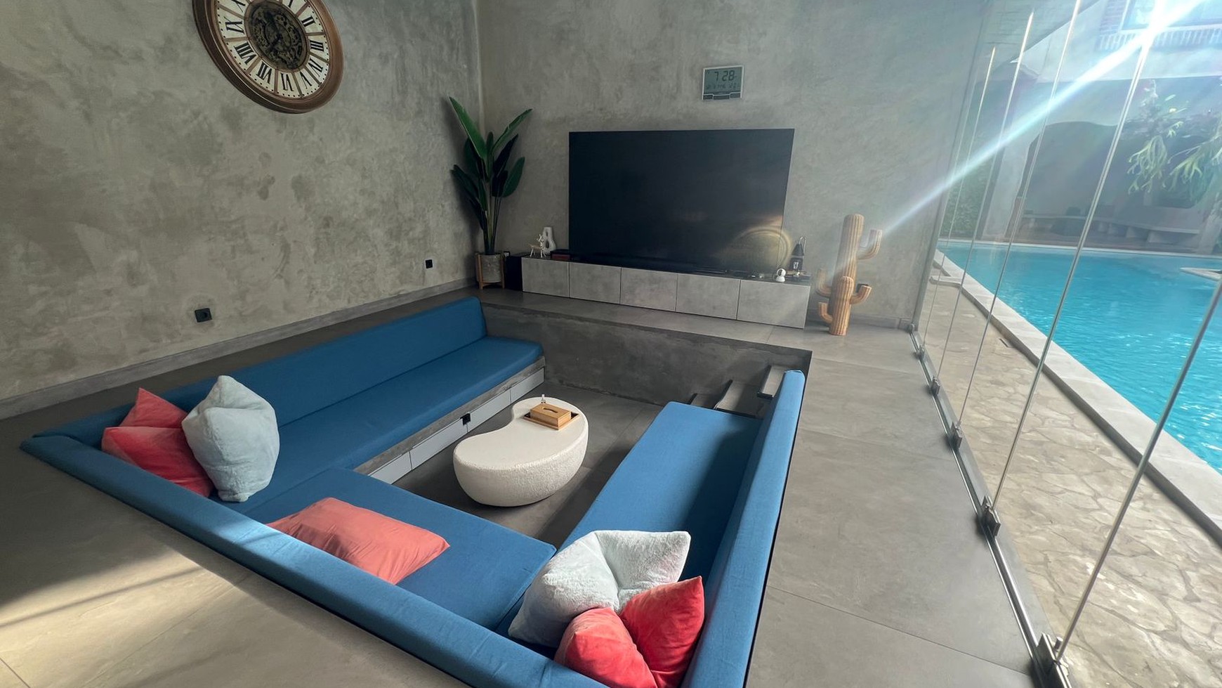 Rumah Hitung Tanah Area Cipete