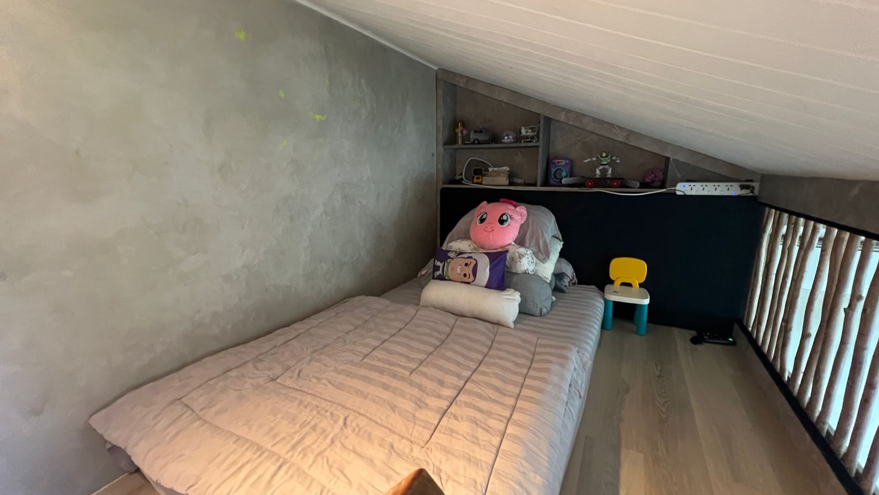 Rumah Hitung Tanah Area Cipete