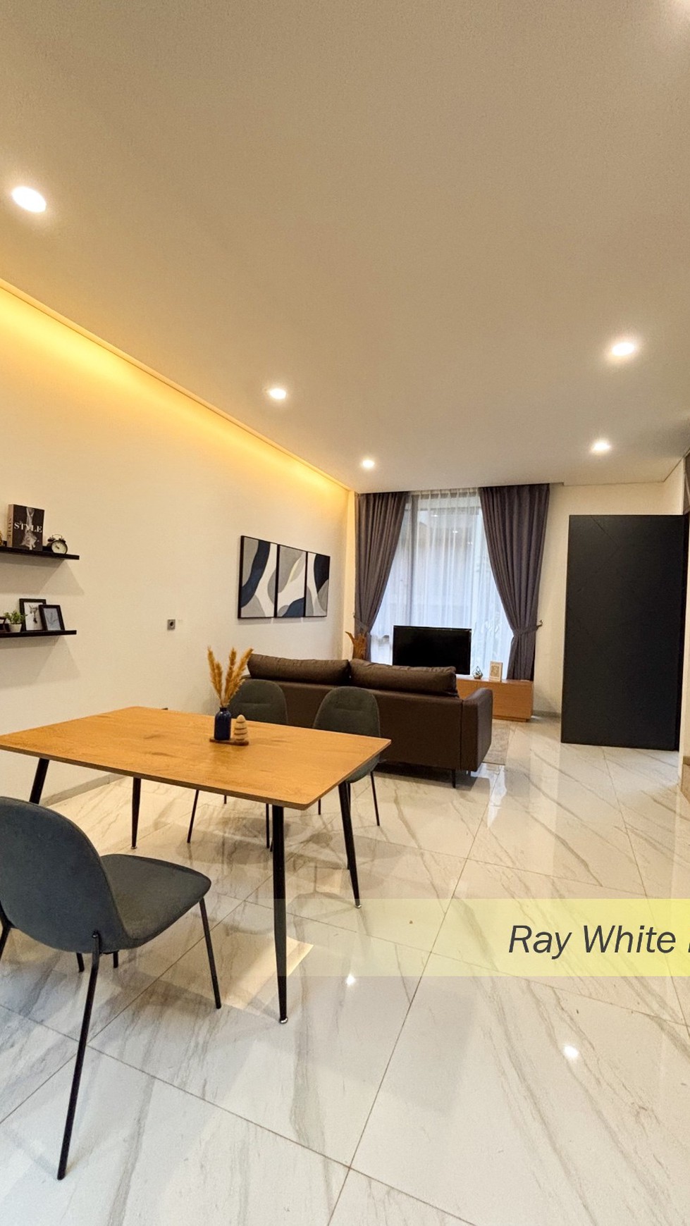 Rumah Hitung Tanah Area Cipete