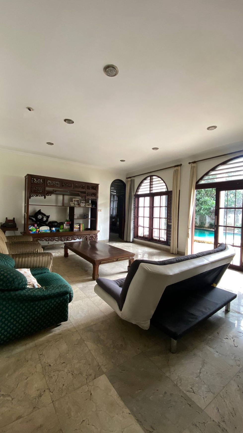 Rumah Hitung Tanah Area Cipete