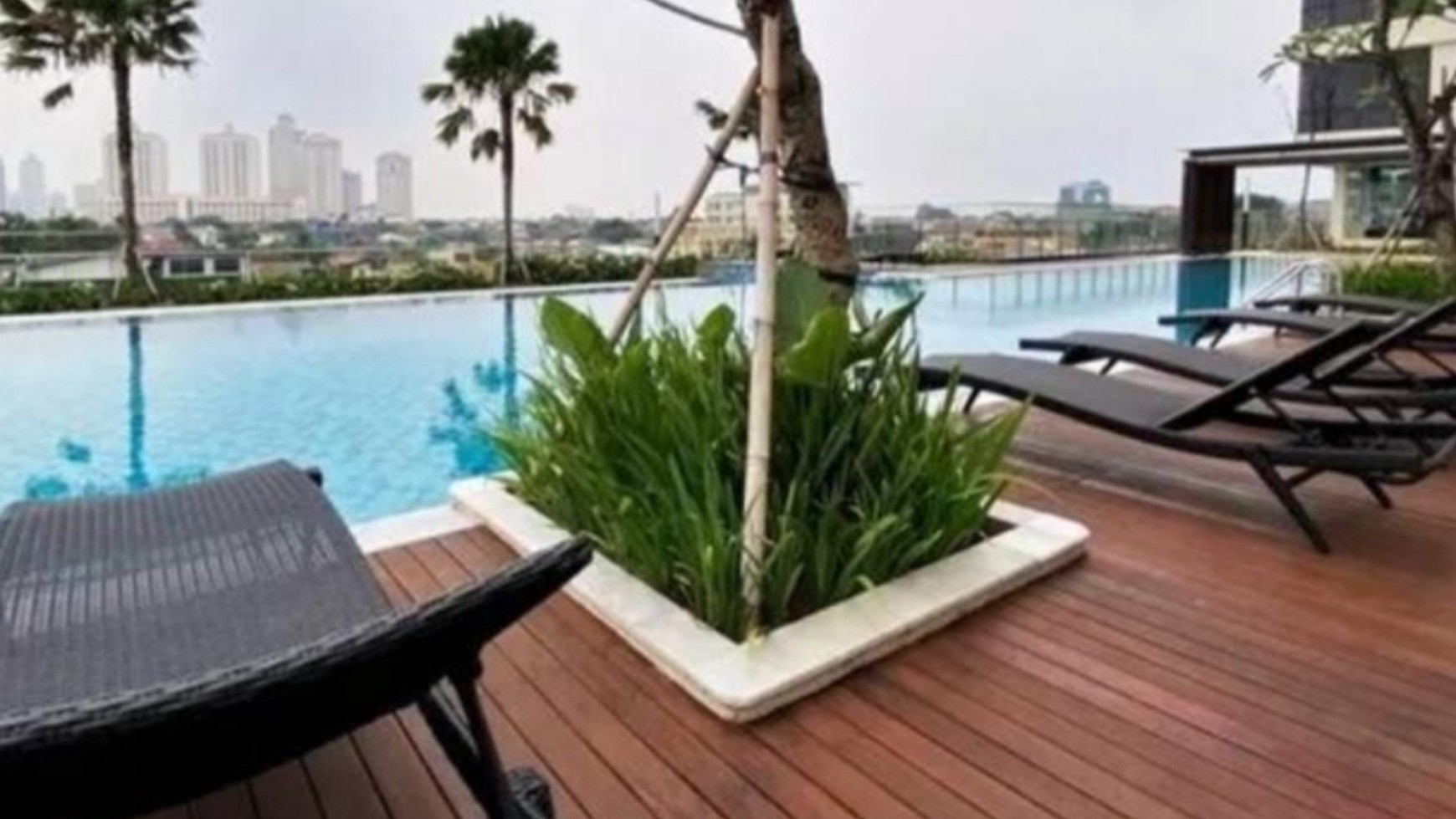 Rumah Hitung Tanah Area Cipete