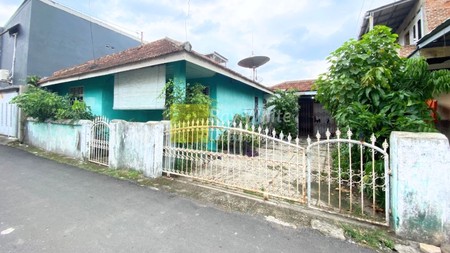 Rumah Daerah Rawa Laut Enggal Bandar Lampung