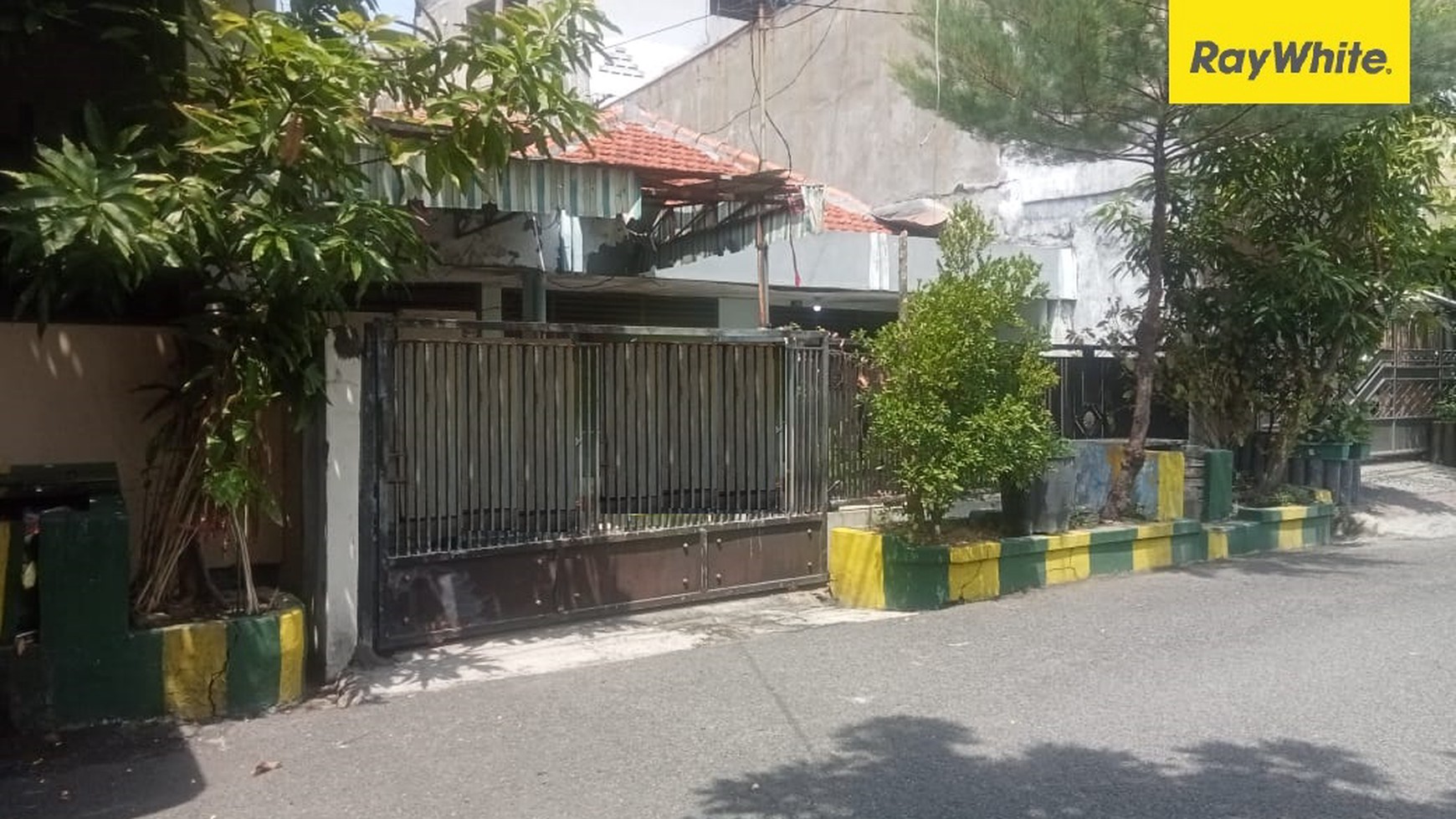 Dijual Rumah 2 lantai di Jalan Purwodadi Bubutan Surabaya