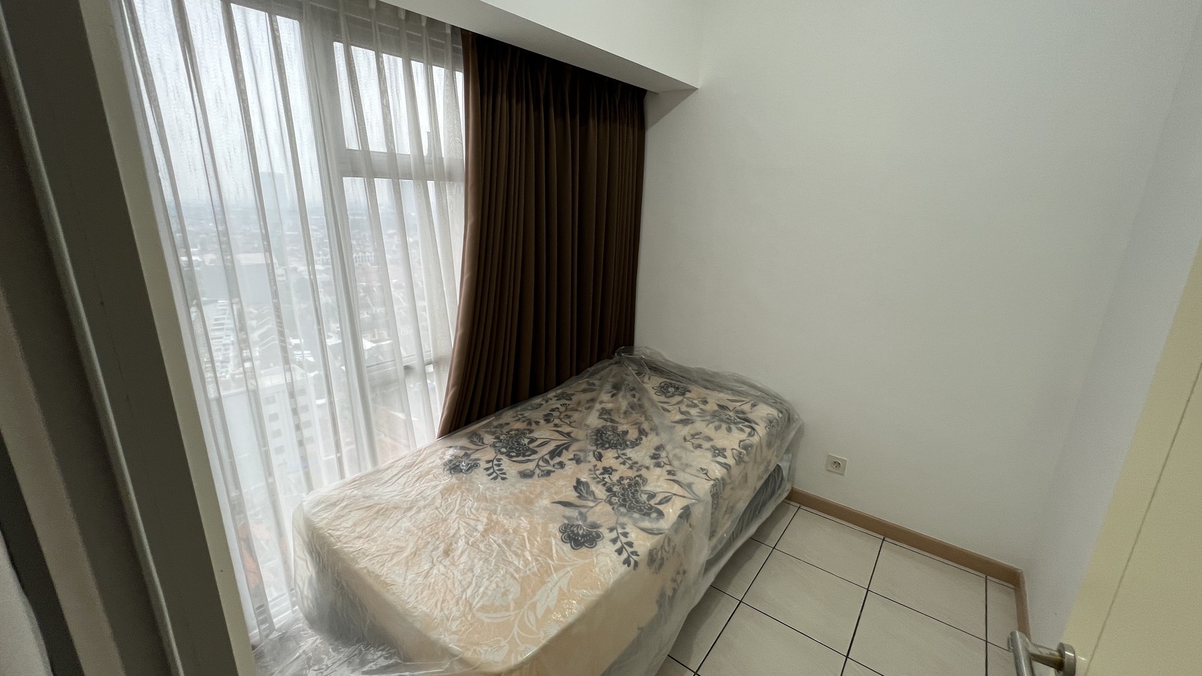 Dijual  Apartement M Town Tower Avery