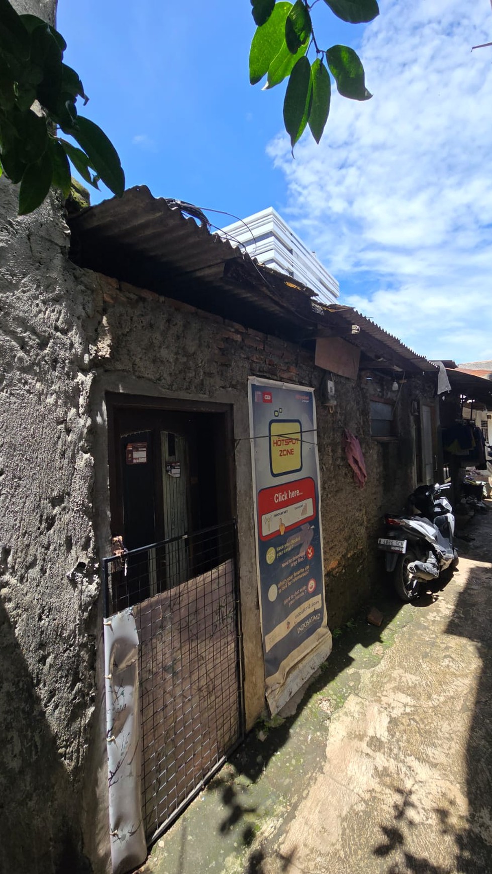 Rumah Hitung Tanah DI Jl Kebagusan Raya Jakarta Selatan