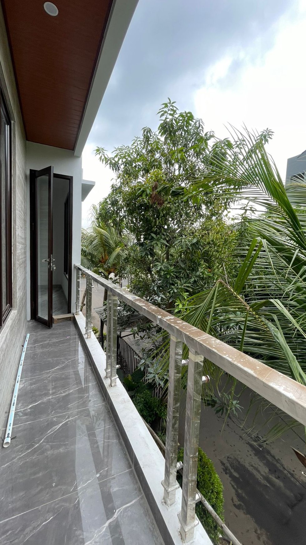  Rumah Baru,dekat jajan,securty 24 jam di Bintaro Jaya 9.