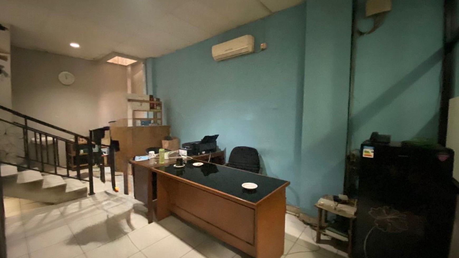 DIJUAL RUKO EX CLINIC JL RAYA PASAR MINGGU 