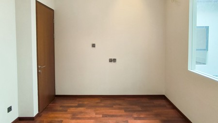 Rumah dalam ruangan Bagus,nyaman di Bintaro Jaya 9