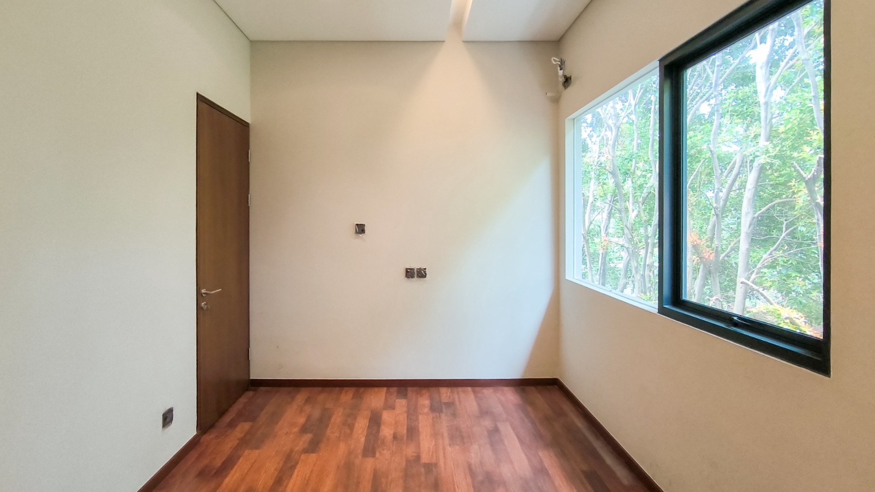 Rumah dalam ruangan Bagus,nyaman di Bintaro Jaya 9