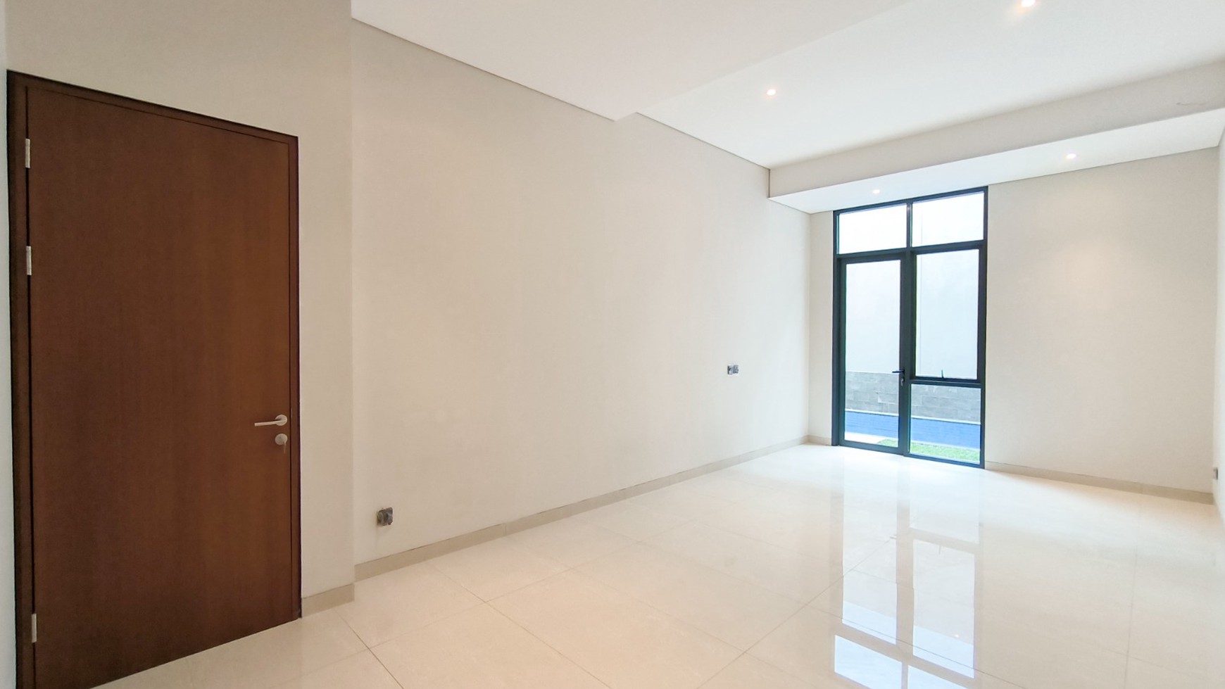 Rumah dalam ruangan Bagus,nyaman di Bintaro Jaya 9