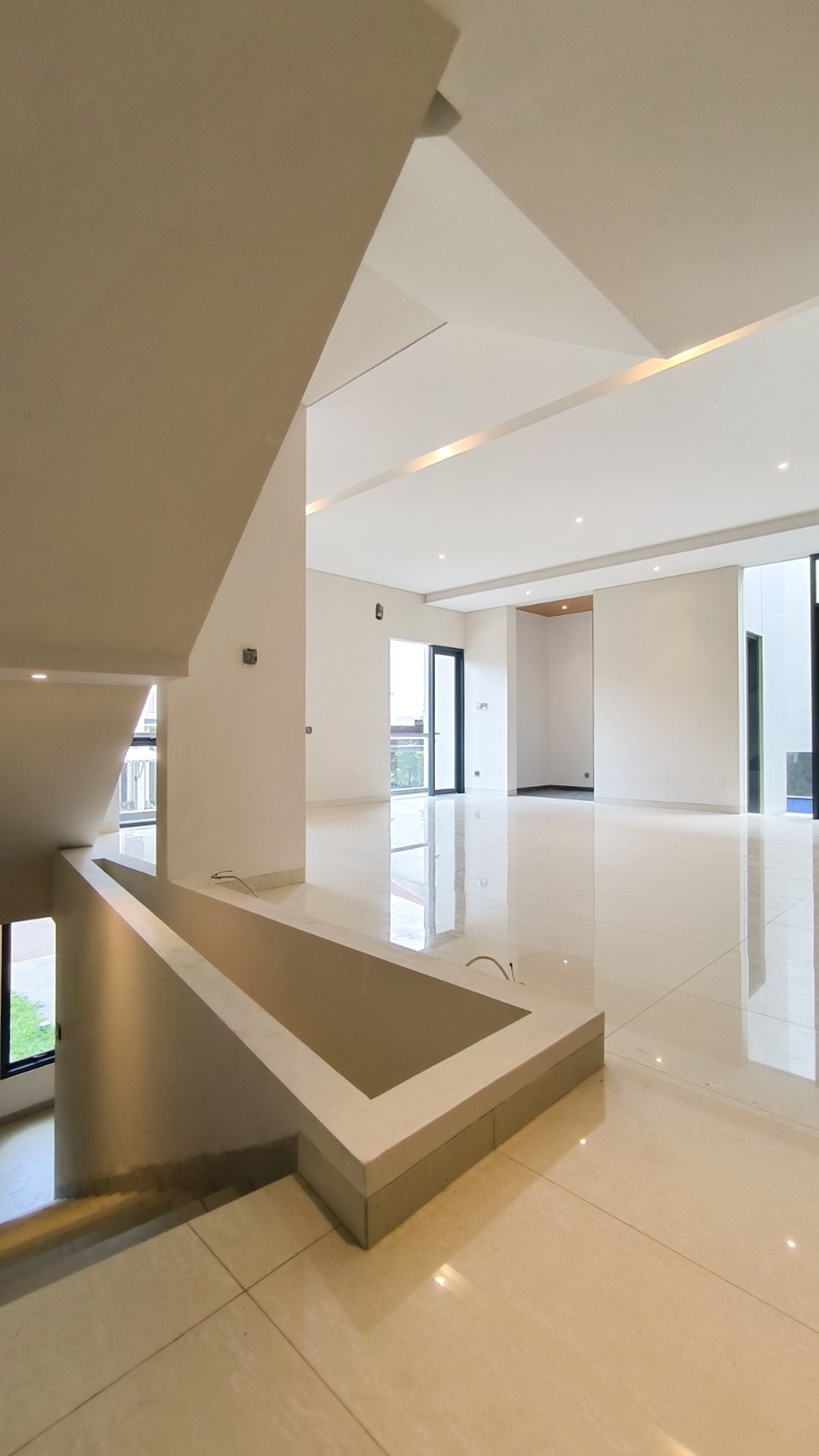 Rumah dalam ruangan Bagus,nyaman di Bintaro Jaya 9