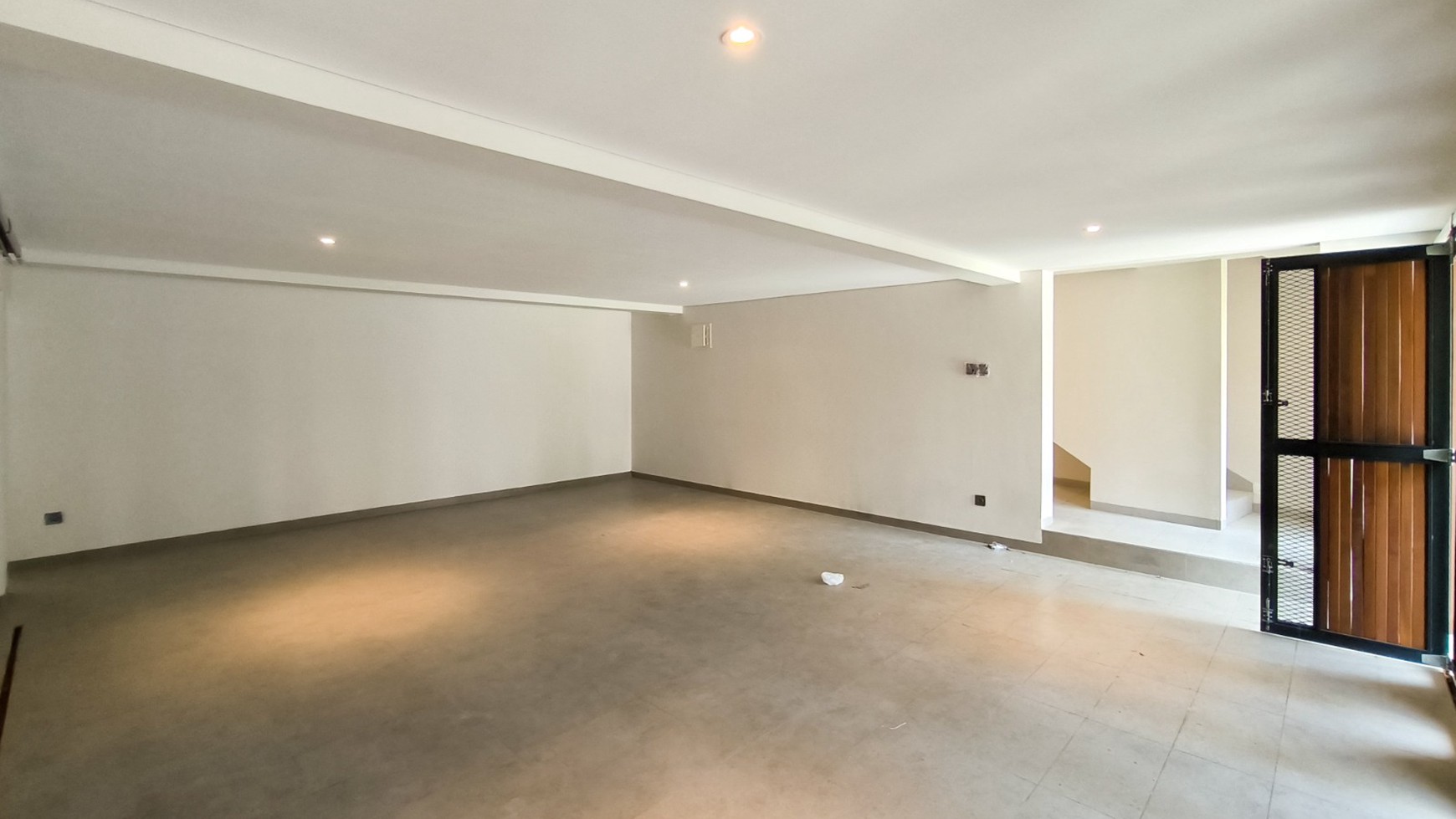 Rumah dalam ruangan Bagus,nyaman di Bintaro Jaya 9