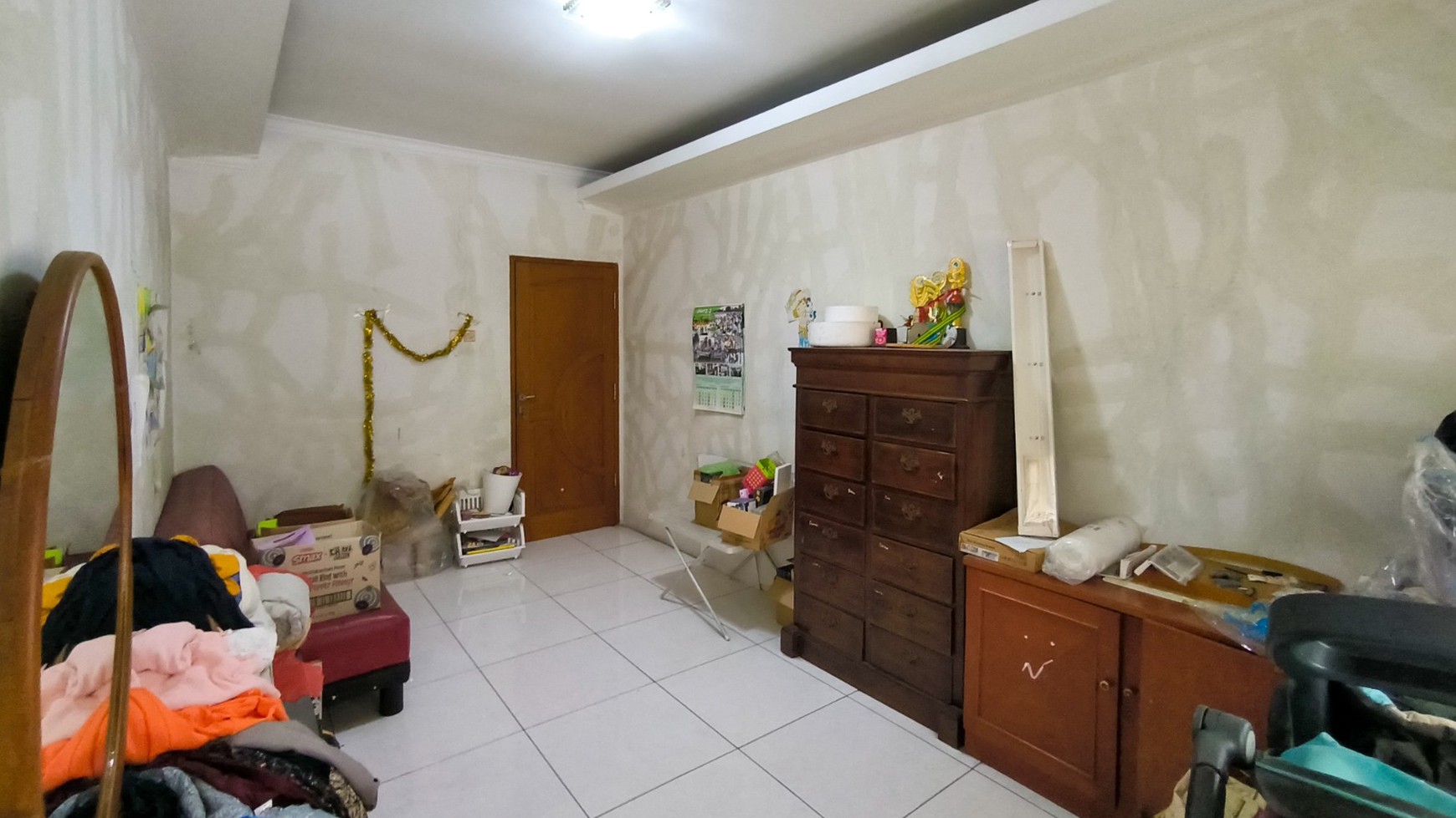 Rumah siap huni,2 lantai,strategis di Bintaro Jaya Sektor 9