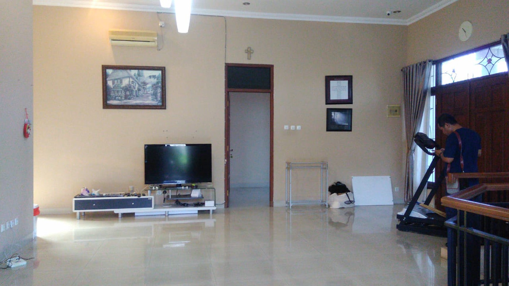 Rumah Hitung Tanah Area Cipete