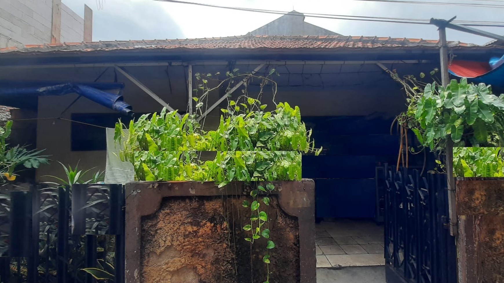 Rumah Standar+Tempat Usaha Diarea Jl Arteri PI Hitung Tanah Aja 