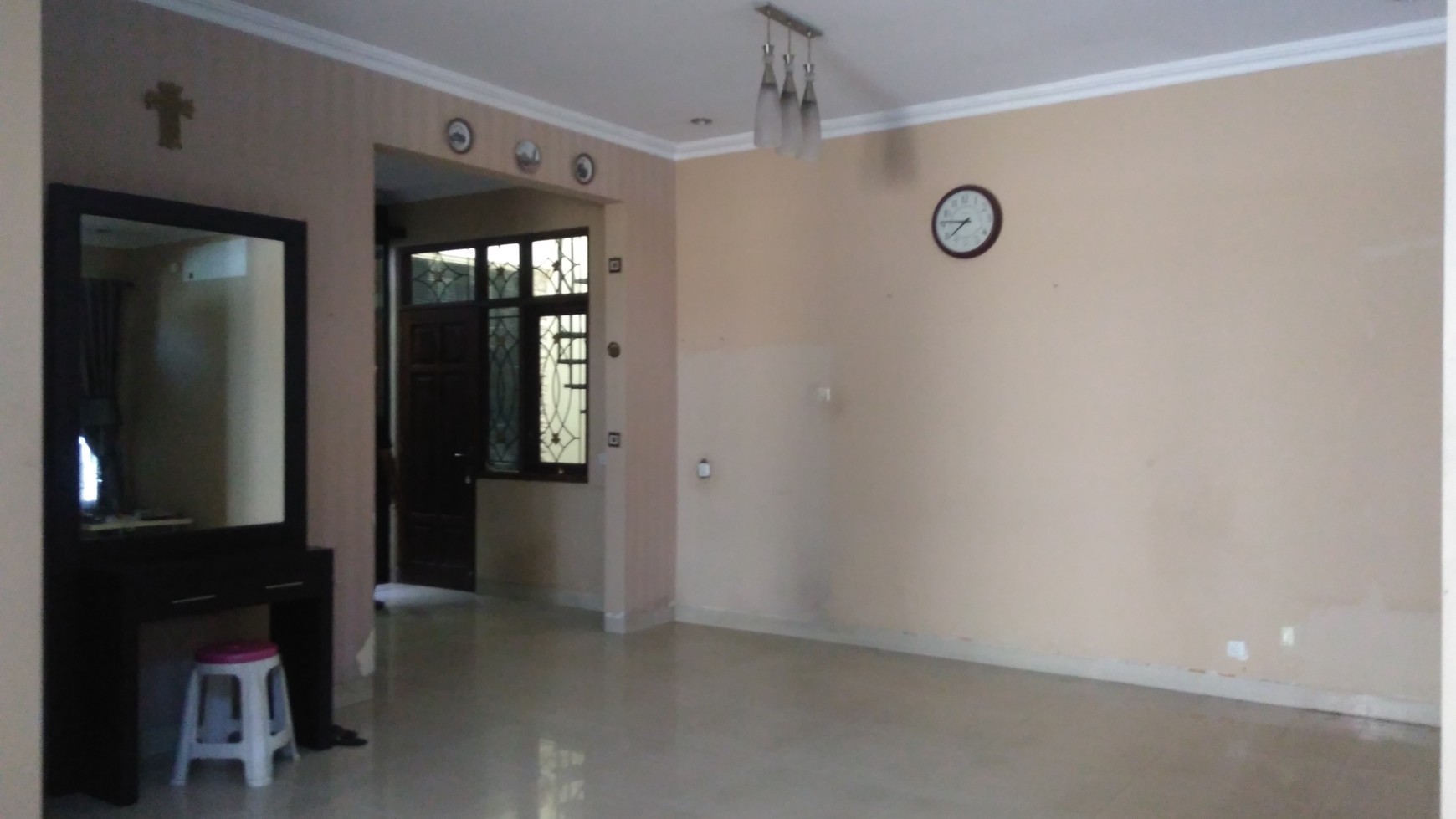 Jual Rumah dekat kampus UGM di jl monjali sariharjo ngaglik sleman yogyakarta