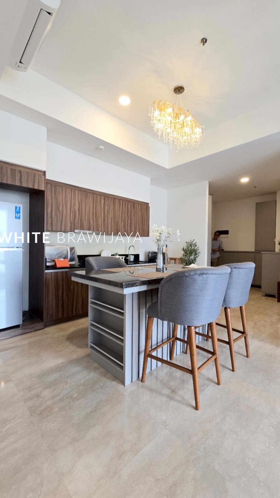 Rumah Hitung Tanah Area Cipete