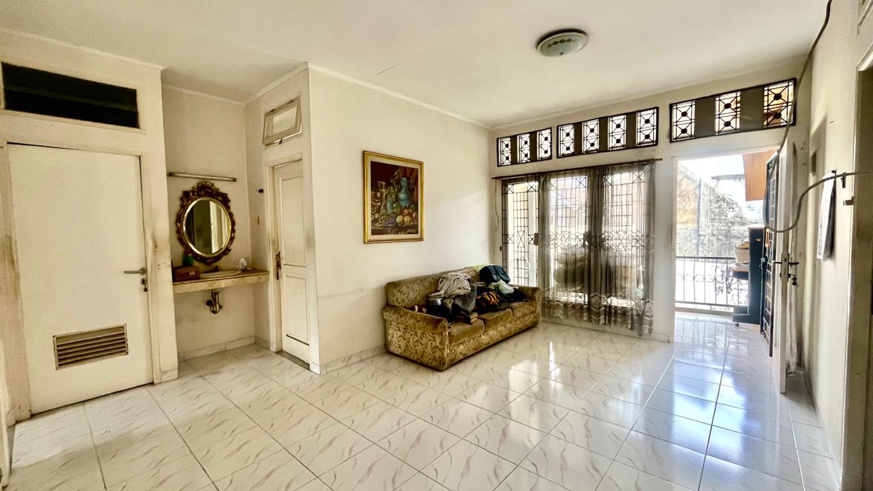 Rumah Hitung Tanah Area Cipete