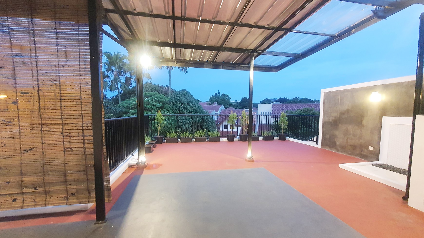 Rumah Hitung Tanah Area Cipete