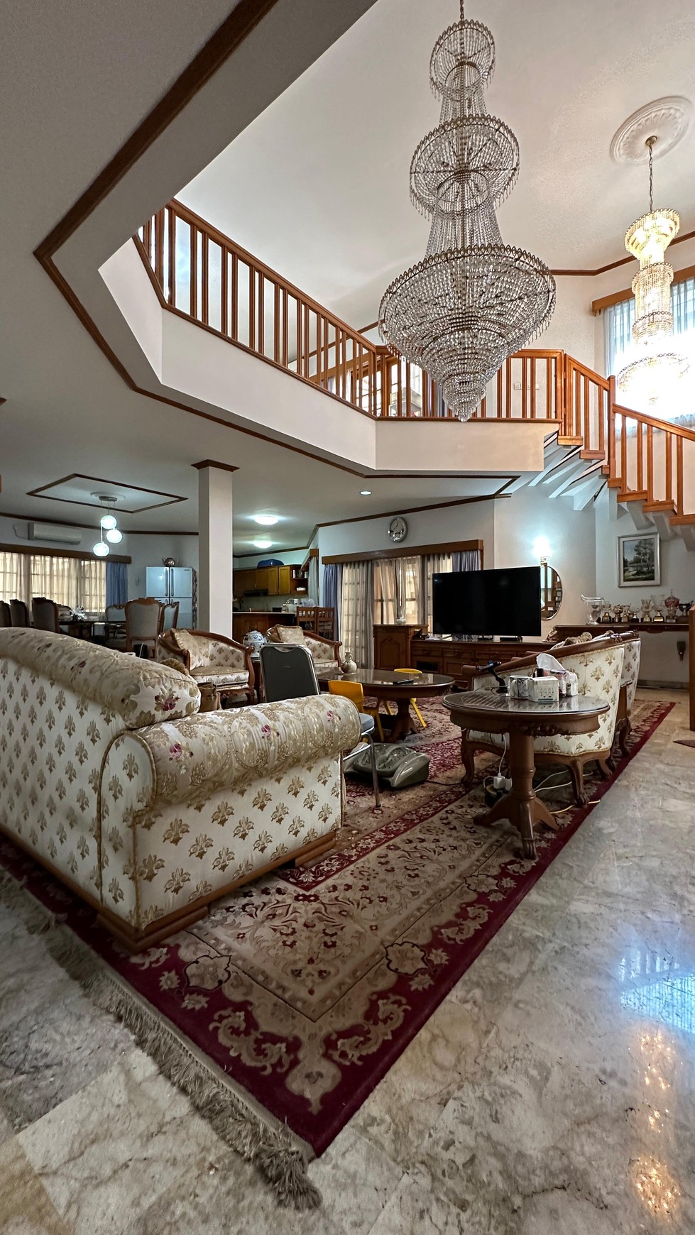 Rumah Hitung Tanah Area Cipete