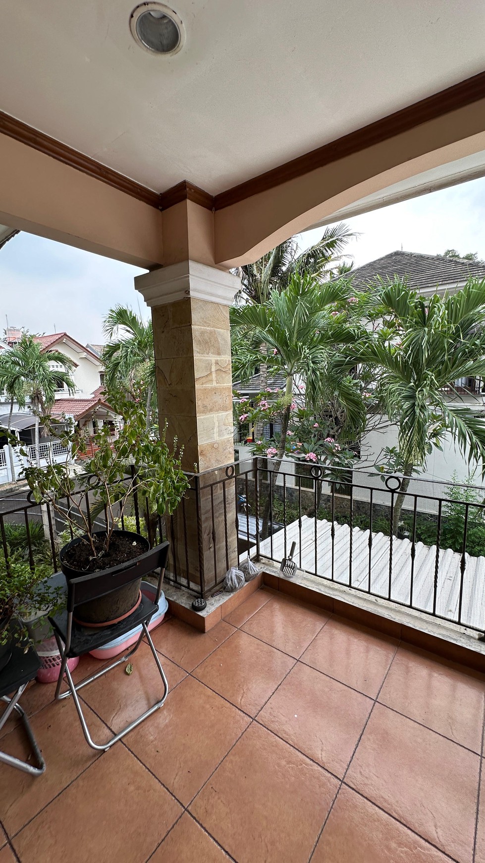 Rumah Hitung Tanah Area Cipete