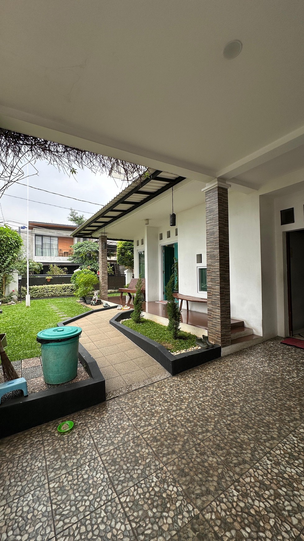 Rumah Hitung Tanah Area Cipete