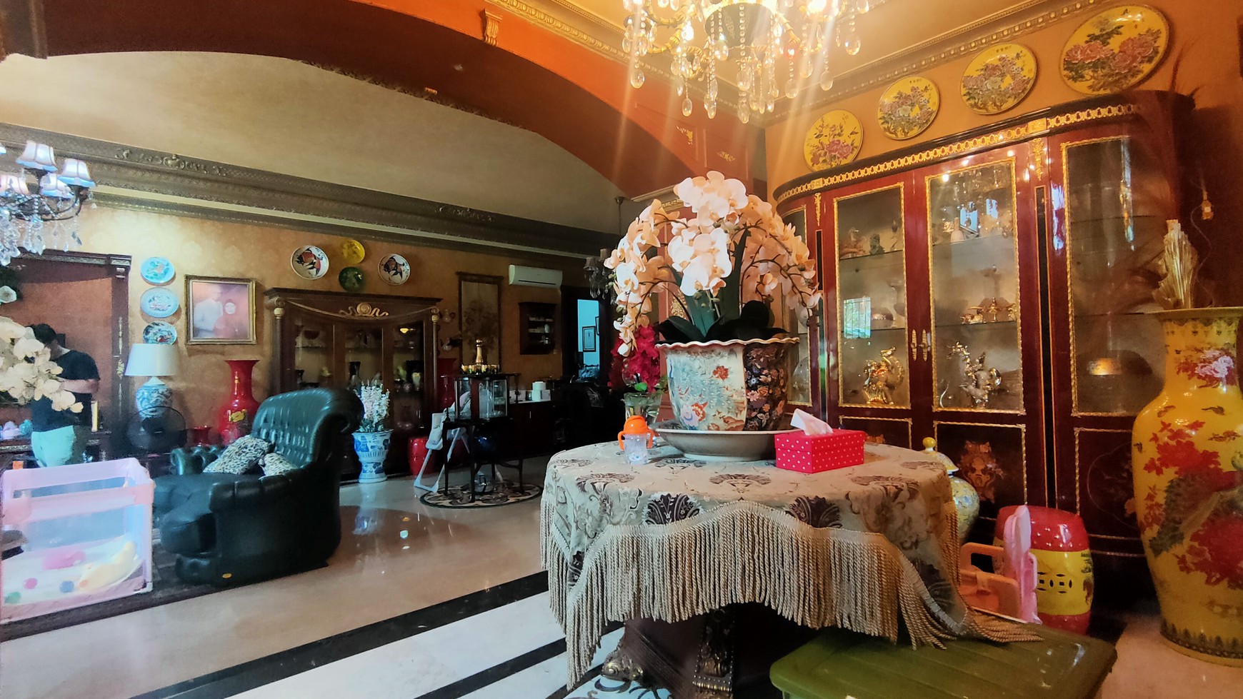 Rumah Hitung Tanah Area Cipete