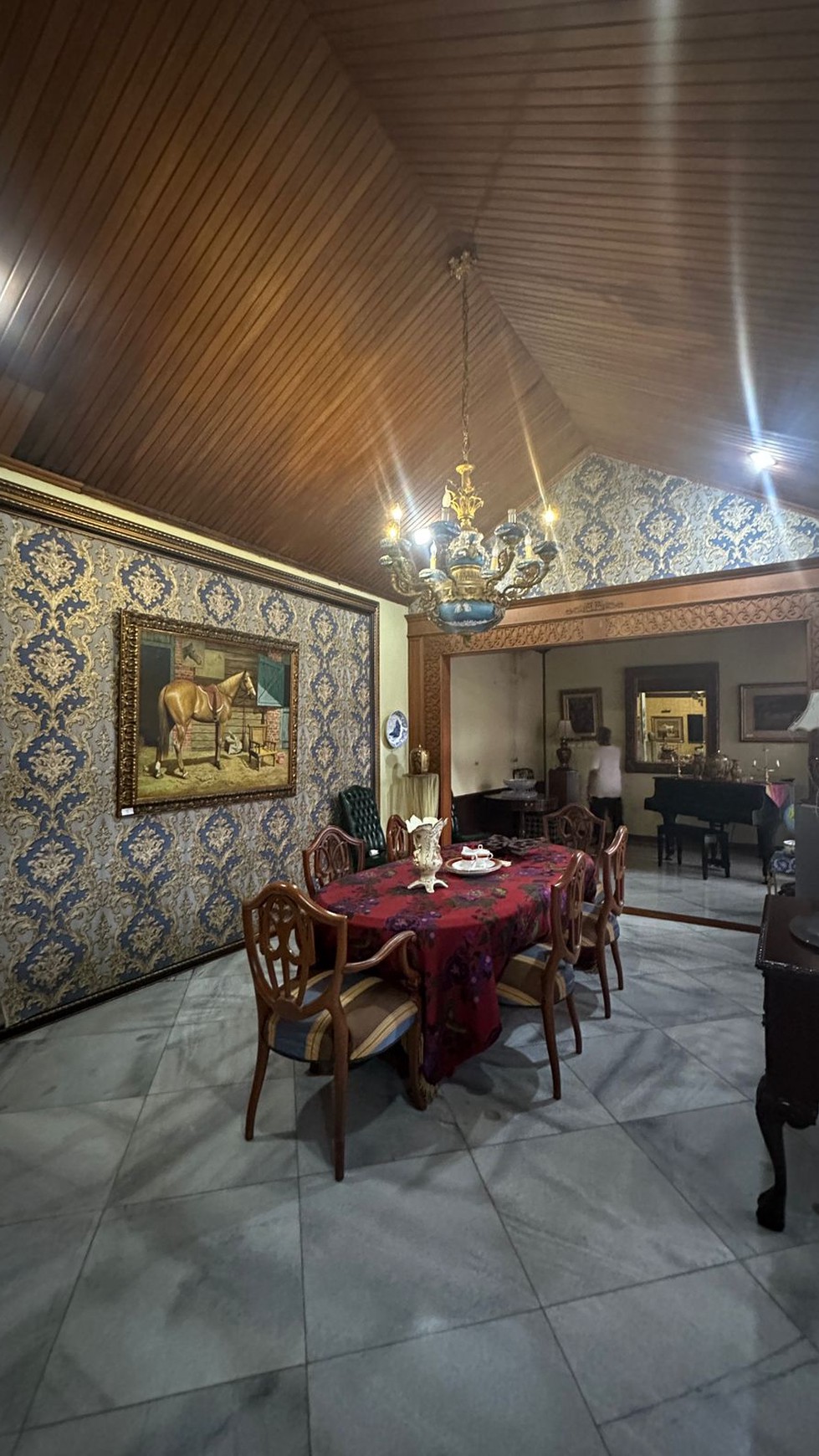 Rumah Hitung Tanah Area Cipete