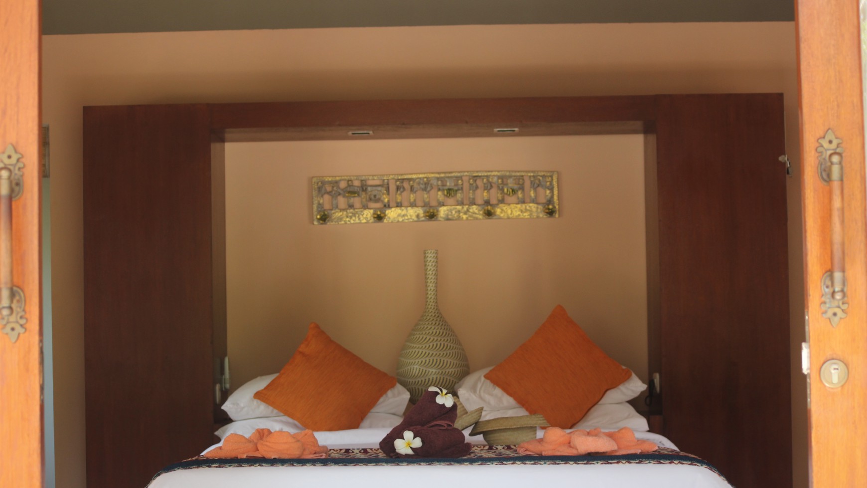 Villa 7 Bedrooms in Gili Meno Lombok