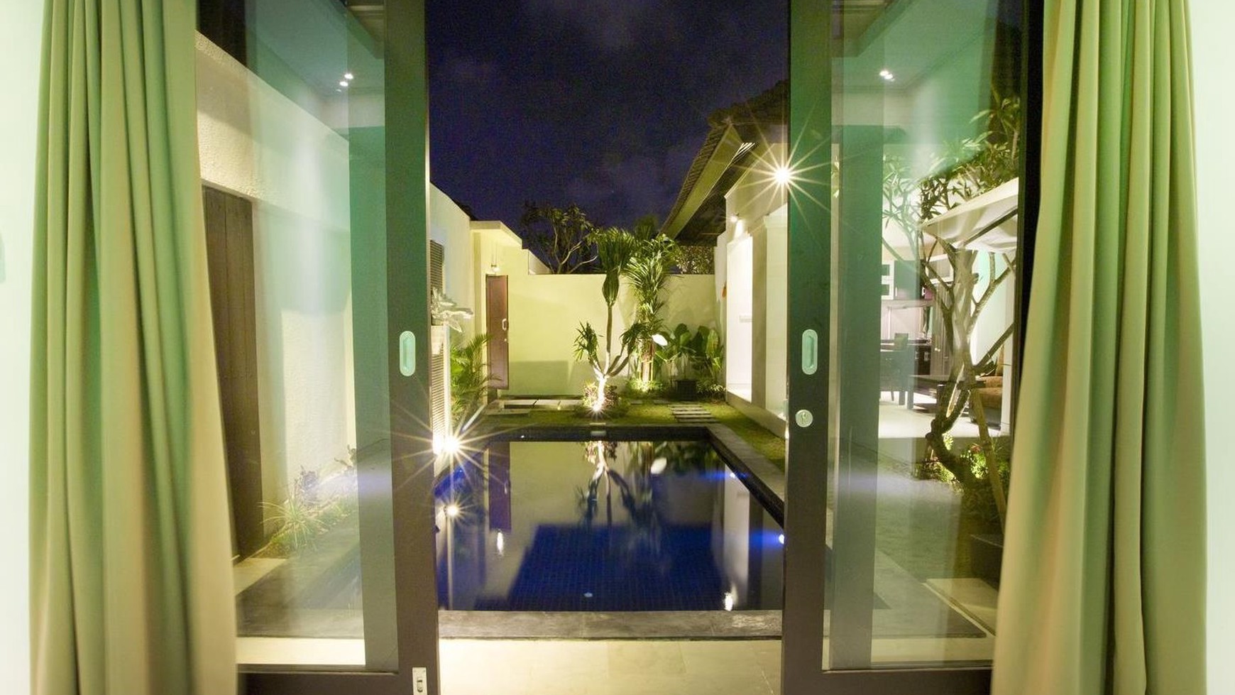 Villa Complex In Prime Area Of Legian Kuta Close To Seminyak Bali