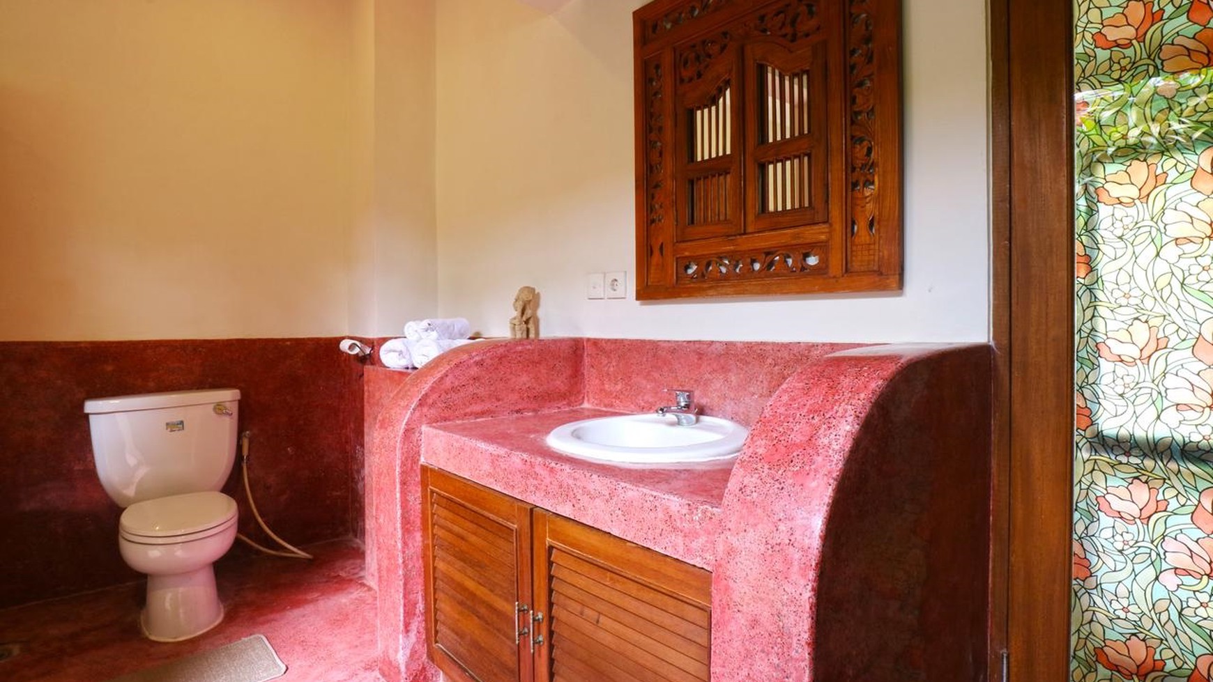 Freehold Villa Close To Canggu And Seminyak Walking Distance To The Beach Bali