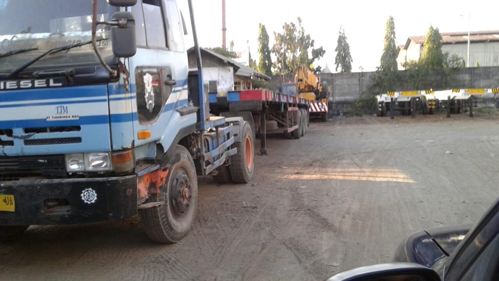 GUDANG HITUNG TANAH RAYA MARGOMULYO SURABAYA