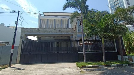 Dijual Rumah Minimalis di komp. Manyar Tirtoasri I Sby Timur