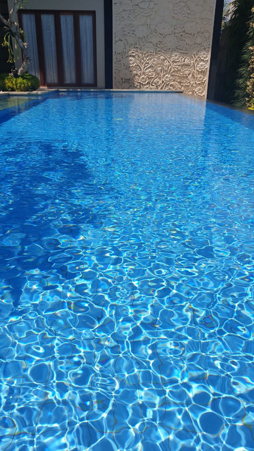 Freehold premiere spacious and luxury villa at tourist area of Senggigi Beach