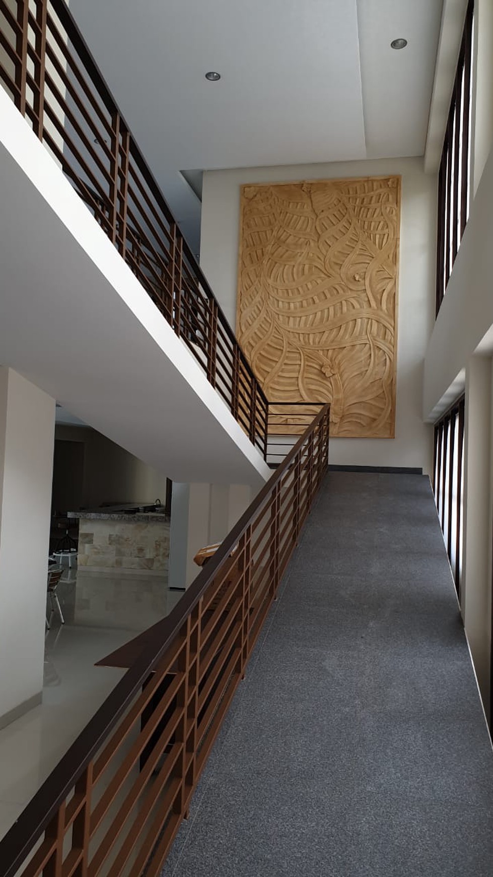 Freehold premiere spacious and luxury villa at tourist area of Senggigi Beach