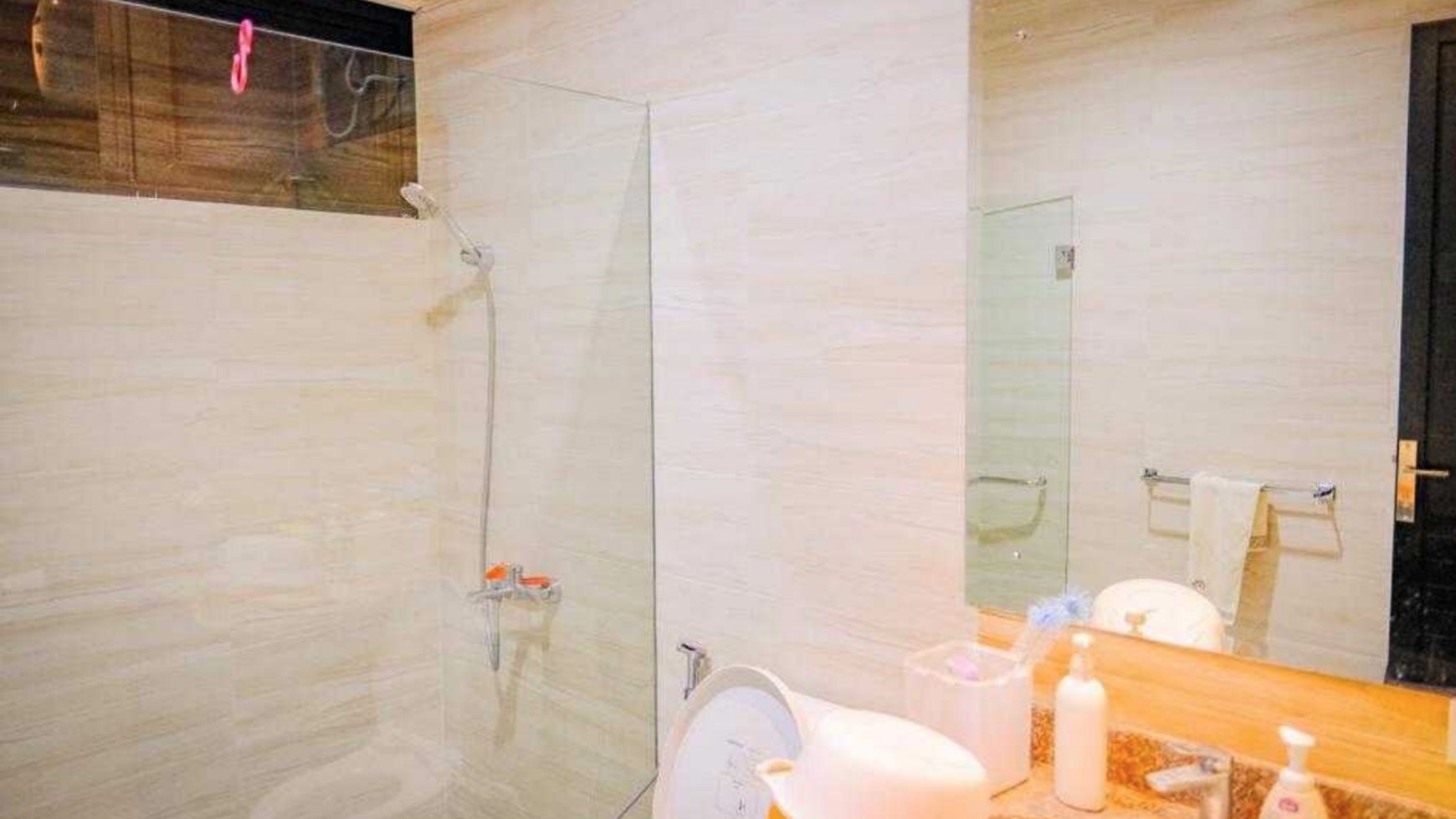 House 8 Bedrooms Beyond Seminyak Bali