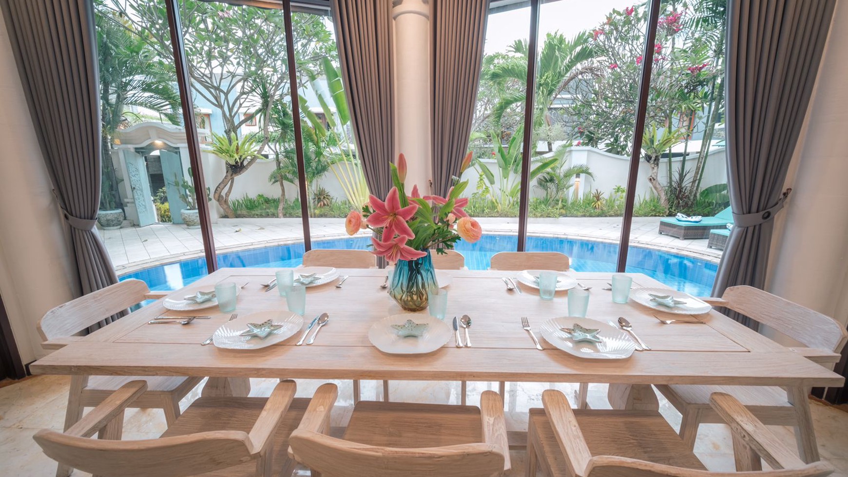 Large 3 Bedrooms Leasehold In Exclusive Beachside Gated Community Keramas Bali