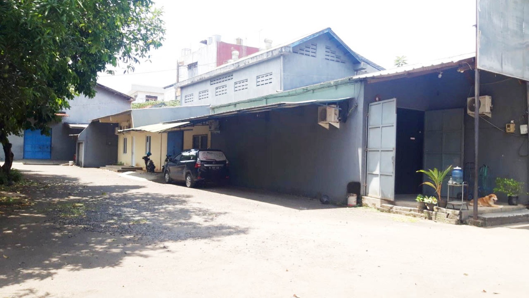 Tanah dan Gudang  Jl Ahmad Yani, Cilegon Luas 1,9 Ha, ada bangunan (Kantor, Rumah, Toko Gudang)