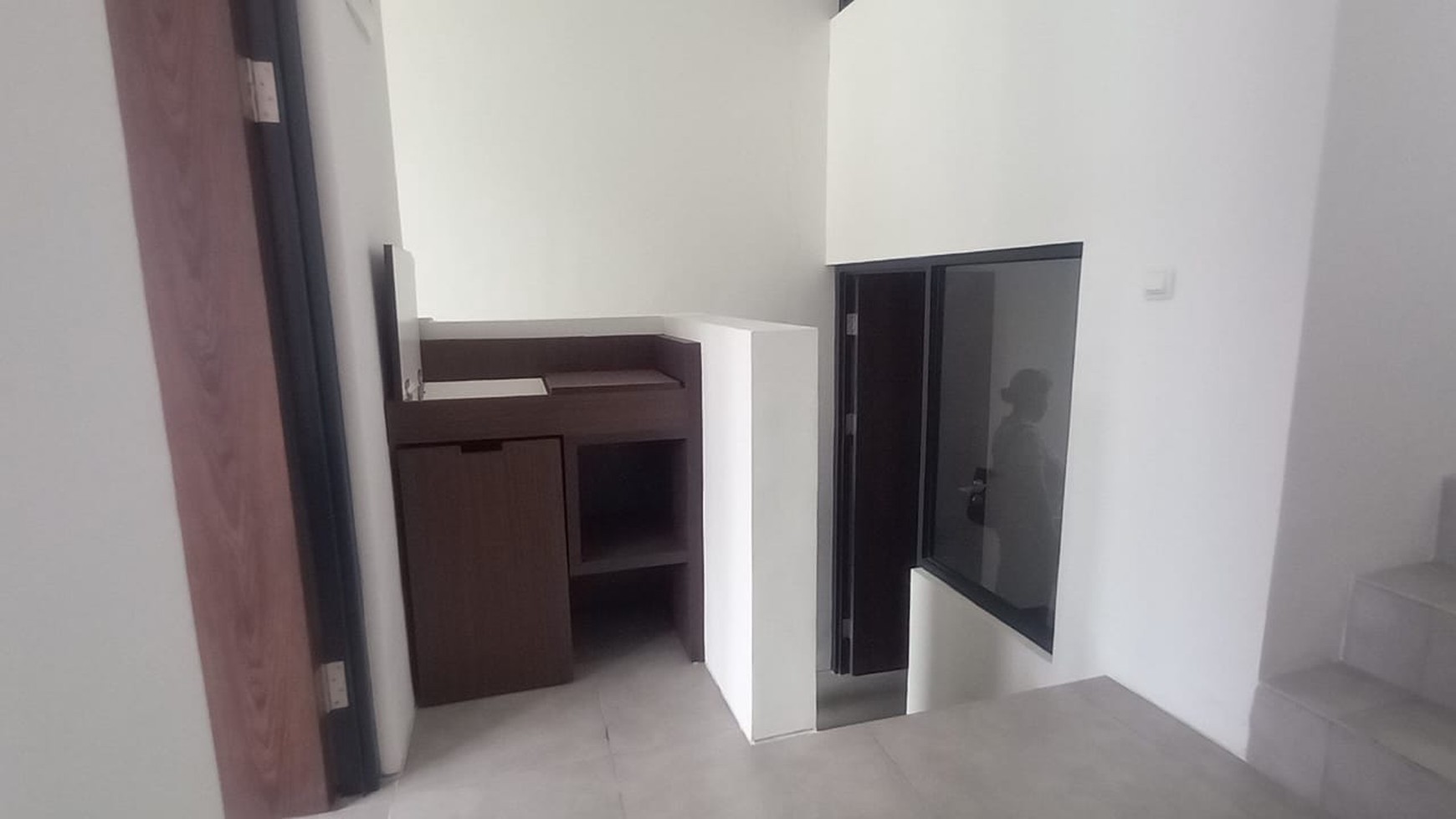 DIJUAL RUMAH FULL FURNISH DI FREJA SUITE BSD
